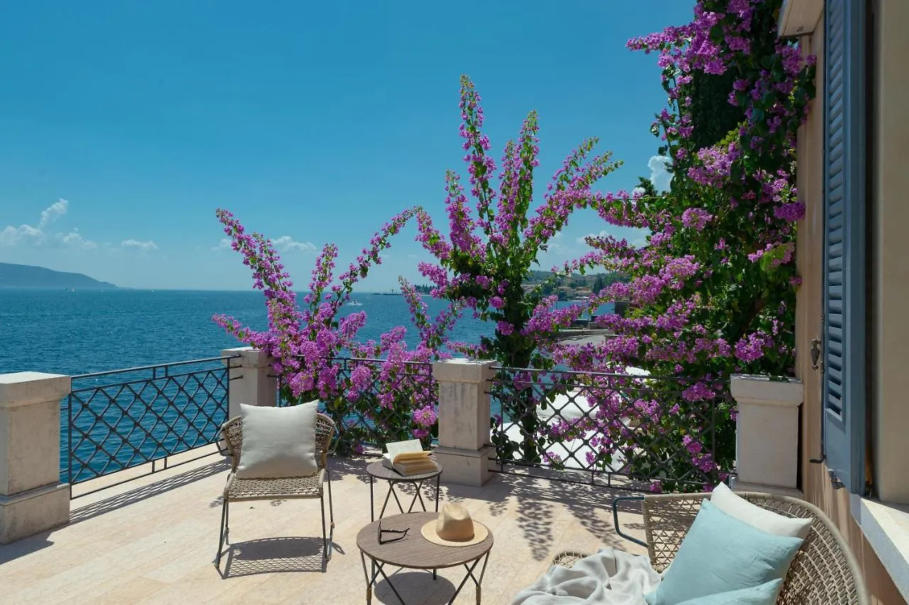 Villa delle Palme Gargnano Hotel