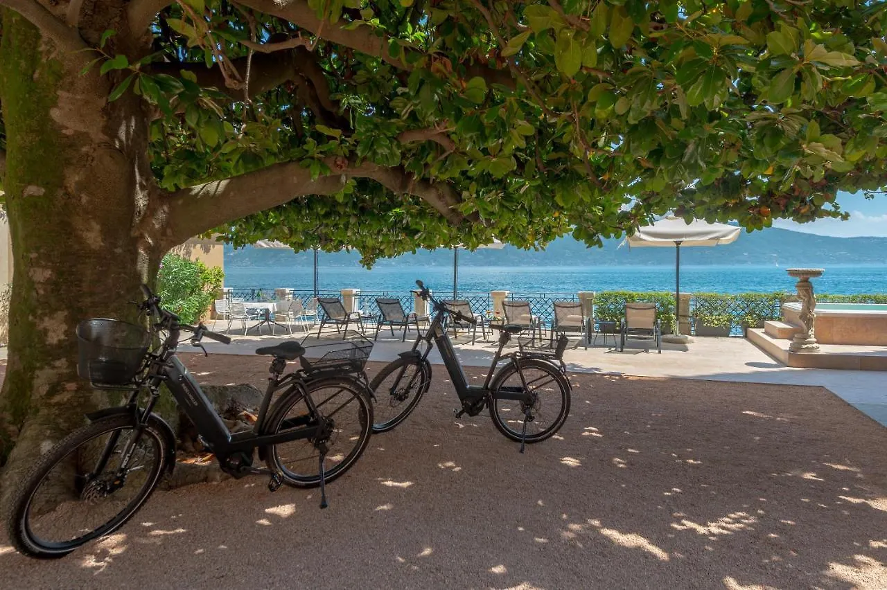 Hotel Villa Delle Palme Gargnano Italy