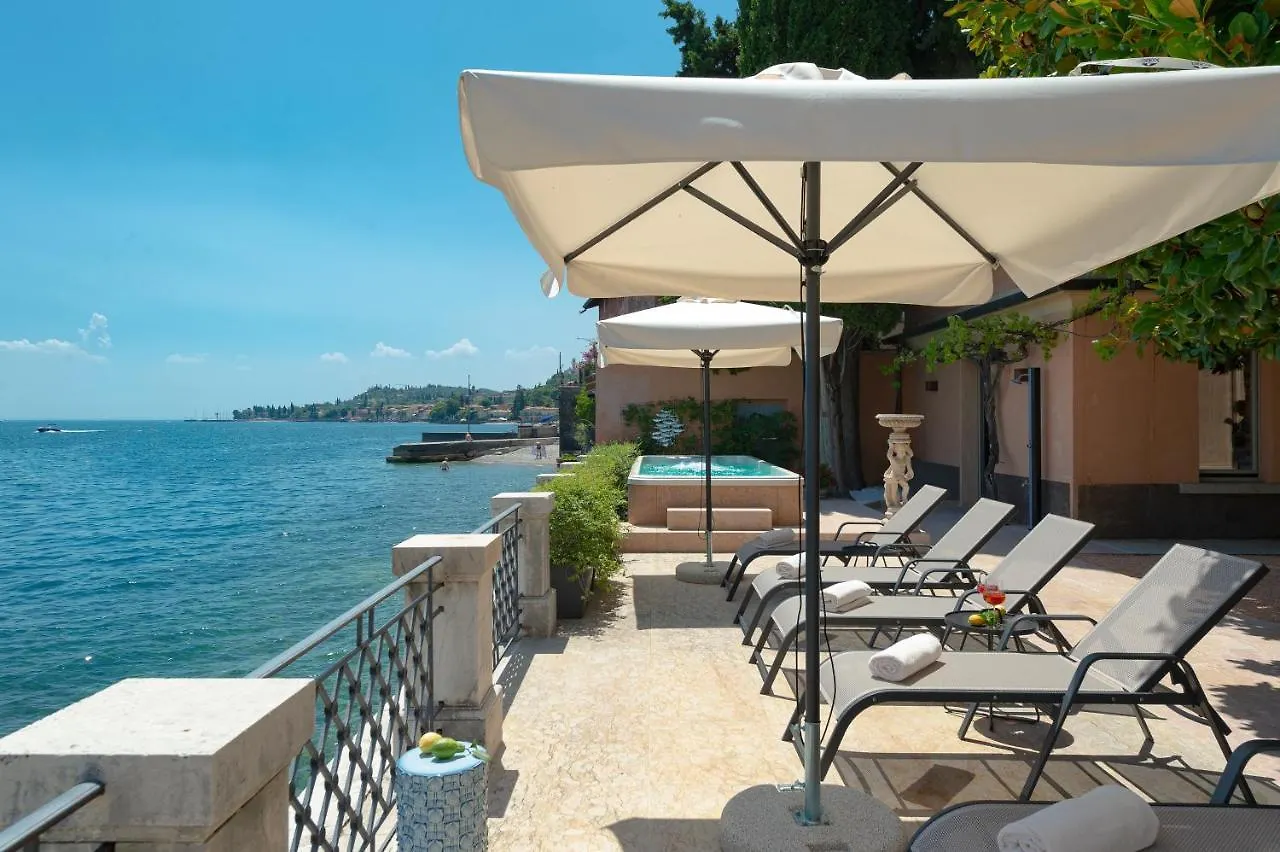 Villa Delle Palme Gargnano 0*,  Italy